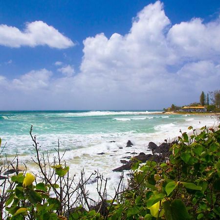 Rainbow Bay Beachhouse Coolangatta Extérieur photo