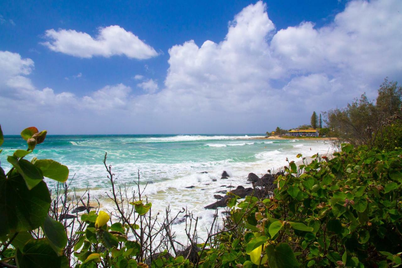 Rainbow Bay Beachhouse Coolangatta Extérieur photo